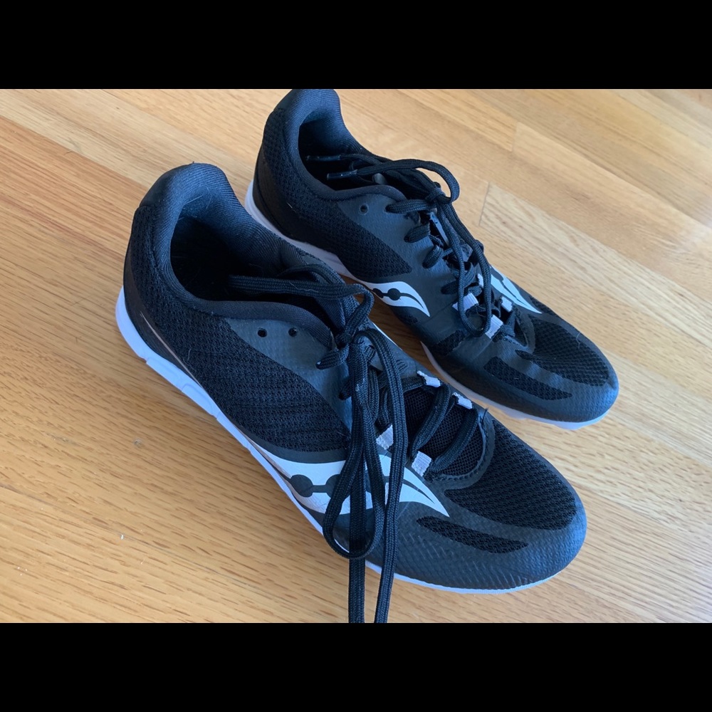 Saucony running spikes, Womens 5 / Men’s 3